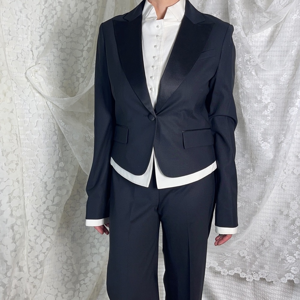 Tuxedo Suit Bcbg Nwt - image 2